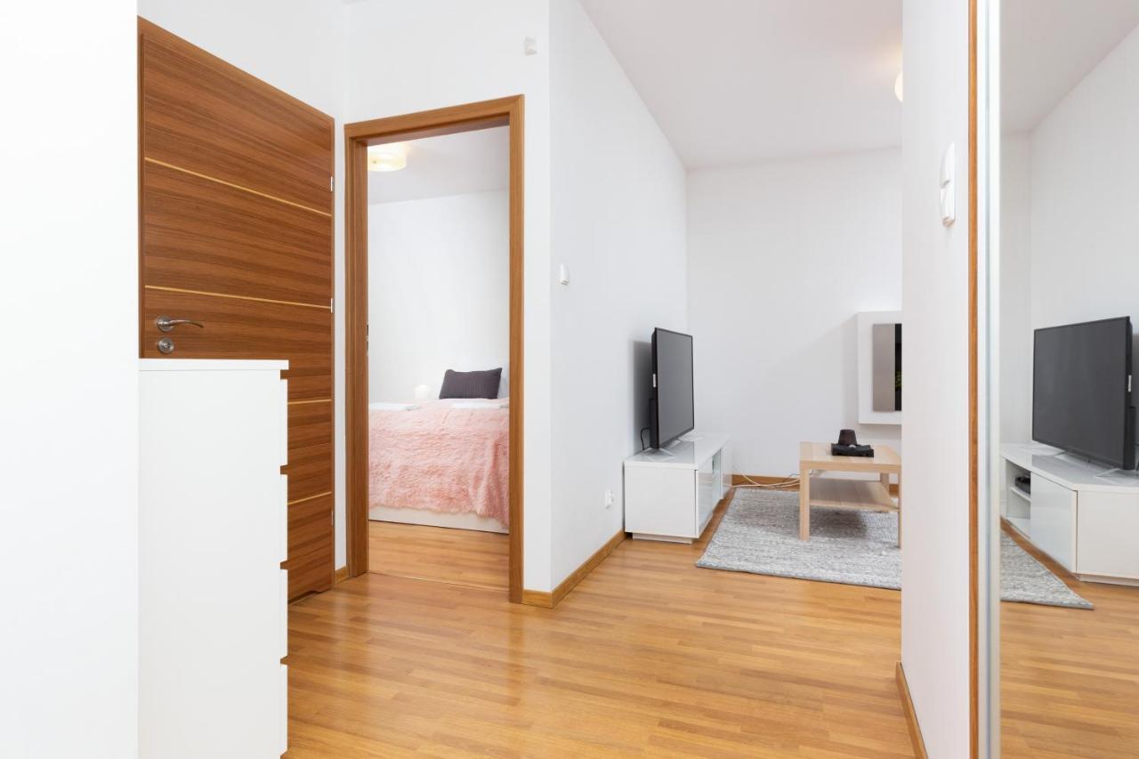 Apartments Platynowa Gdansk By Noclegi Renters Bagian luar foto